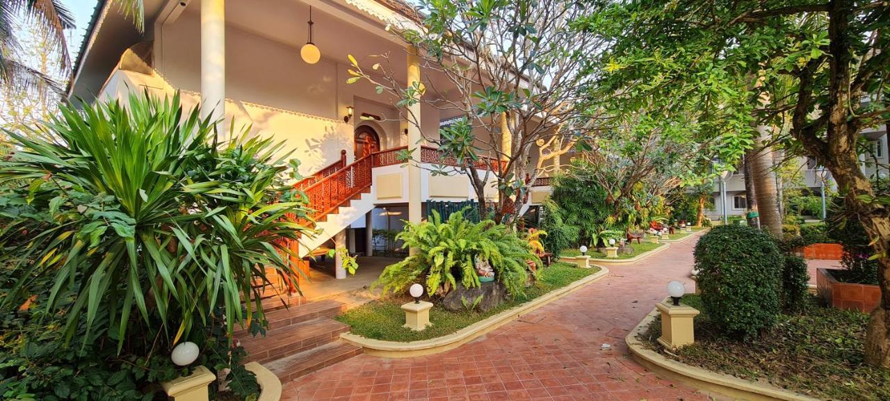 Phu Pha Phung Resort Суан Фунг Екстериор снимка
