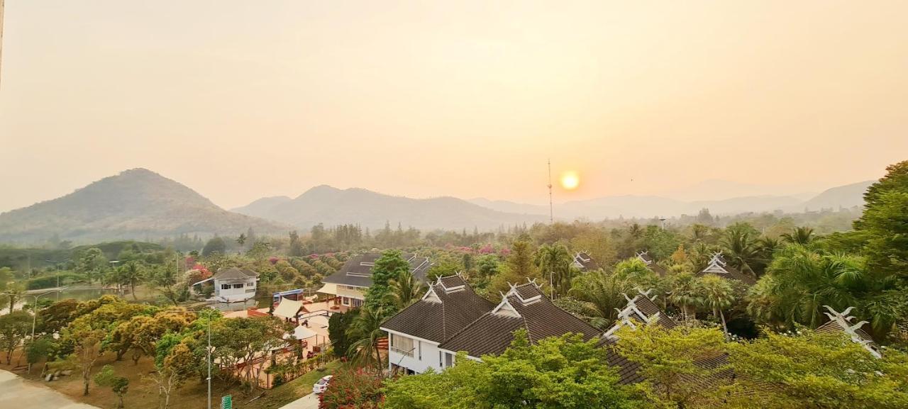 Phu Pha Phung Resort Суан Фунг Екстериор снимка
